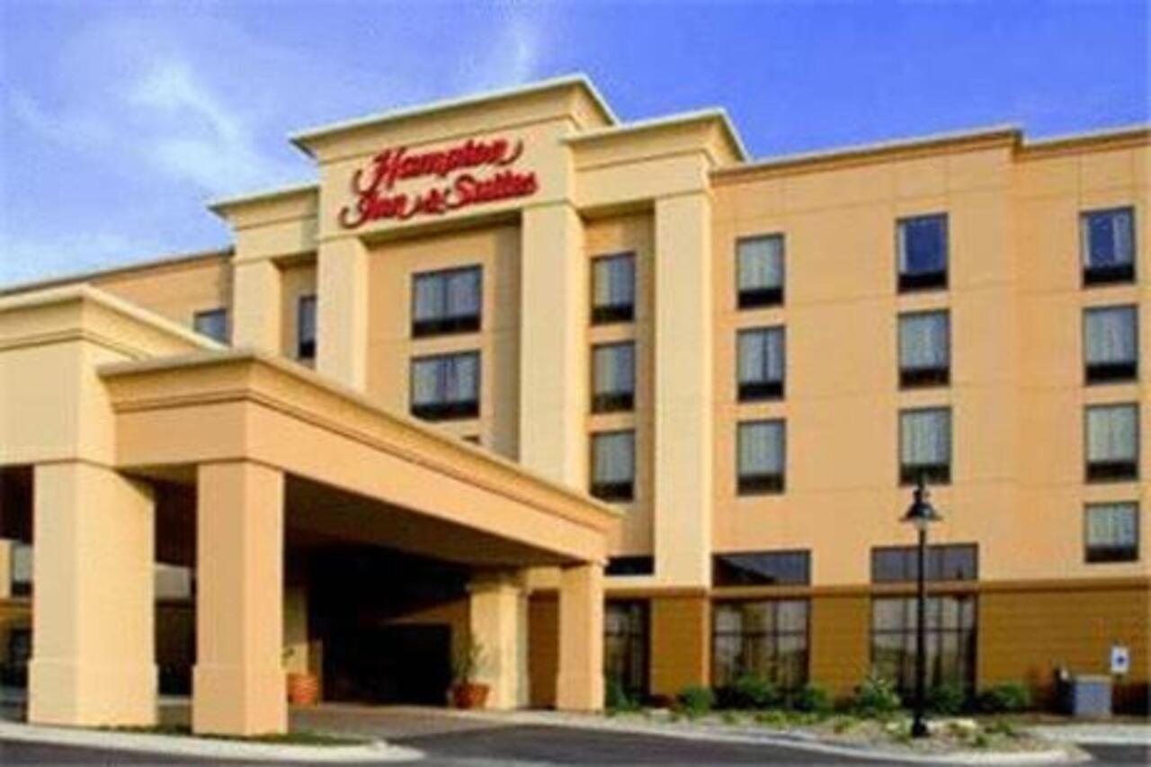 Hampton Inn & Suites Bloomington-Normal Exterior foto
