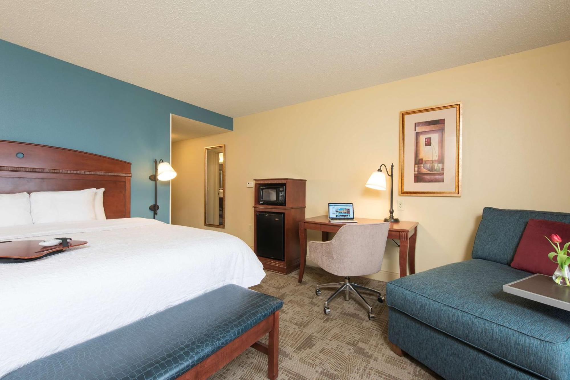 Hampton Inn & Suites Bloomington-Normal Exterior foto